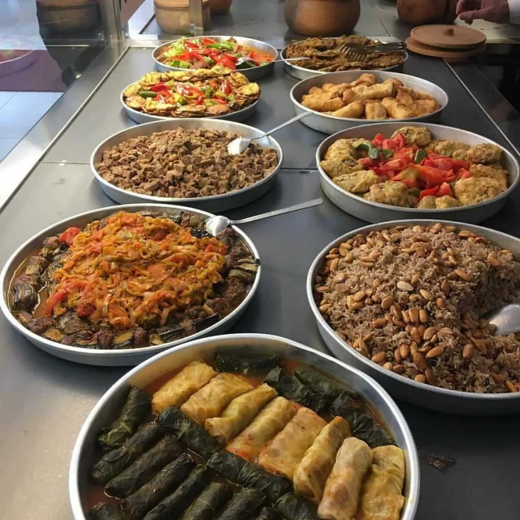 6 Best & Blazing Hot Çiğ Köfte (Raw Meatball) in Istanbul