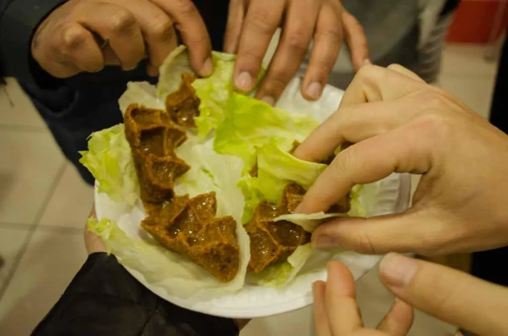 6 Best & Blazing Hot Çiğ Köfte (Raw Meatball) in Istanbul