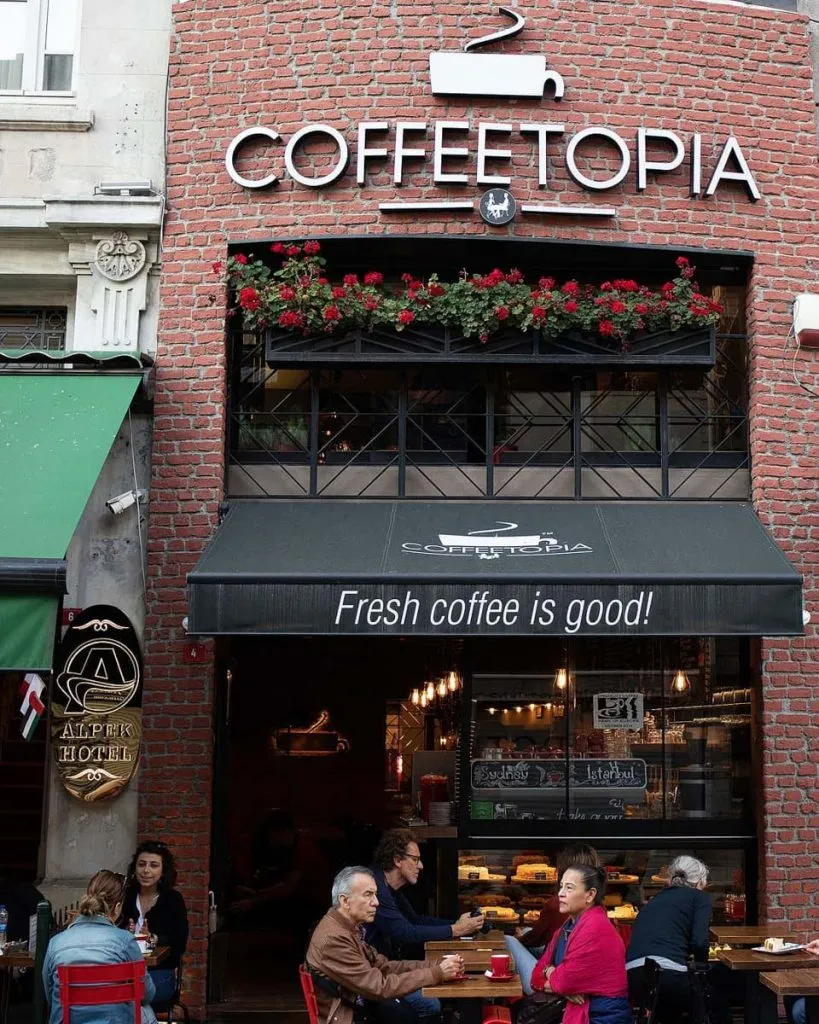 13 Best Cafés and Coffee Shops in Istanbul