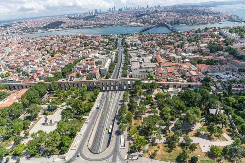 14 Best Restaurants in Fatih: Locals Favorite Places to Eat