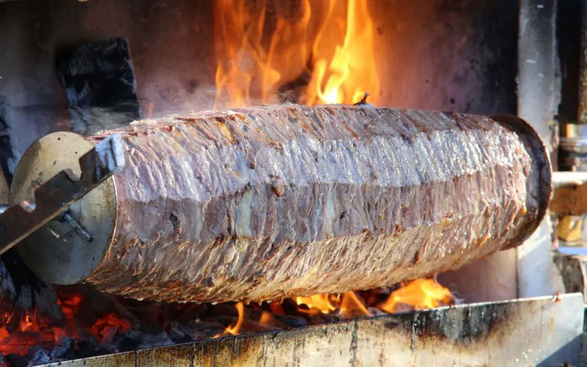 Best Cağ Kebab in Istanbul: 6 Delicious Cağ Kebab Restaurant