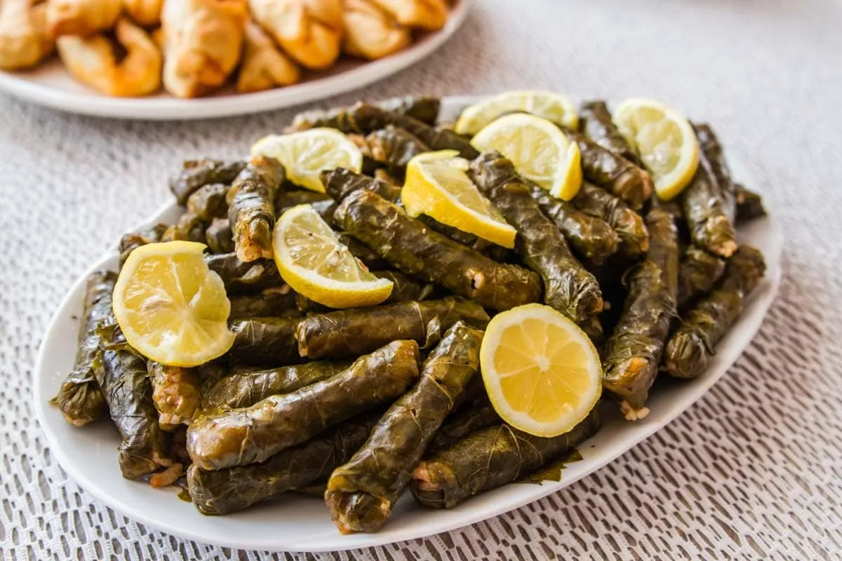 5 Places Serving the Best Stuffed Grape Leaves in Istanbul