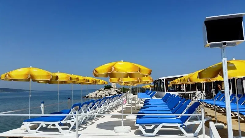 16 Most Beautiful Beaches in Istanbul (Public & Private)