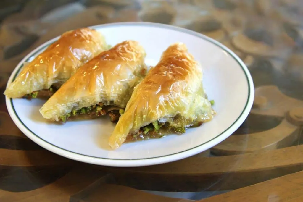 Baklava Types: 14 Best & Different Kinds of Baklava (Traditional & Exotic)